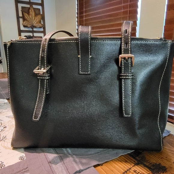 Dooney & Bourke leather handbag - Picture 4 of 16